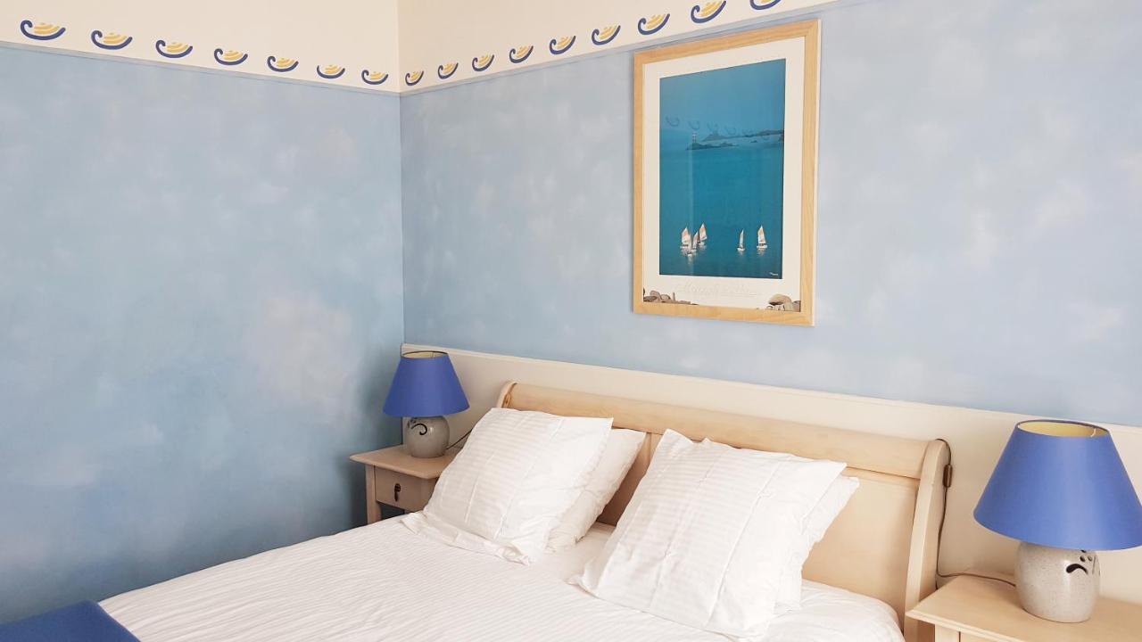 Hotel De La Presqu'Ile โครซง ภายนอก รูปภาพ