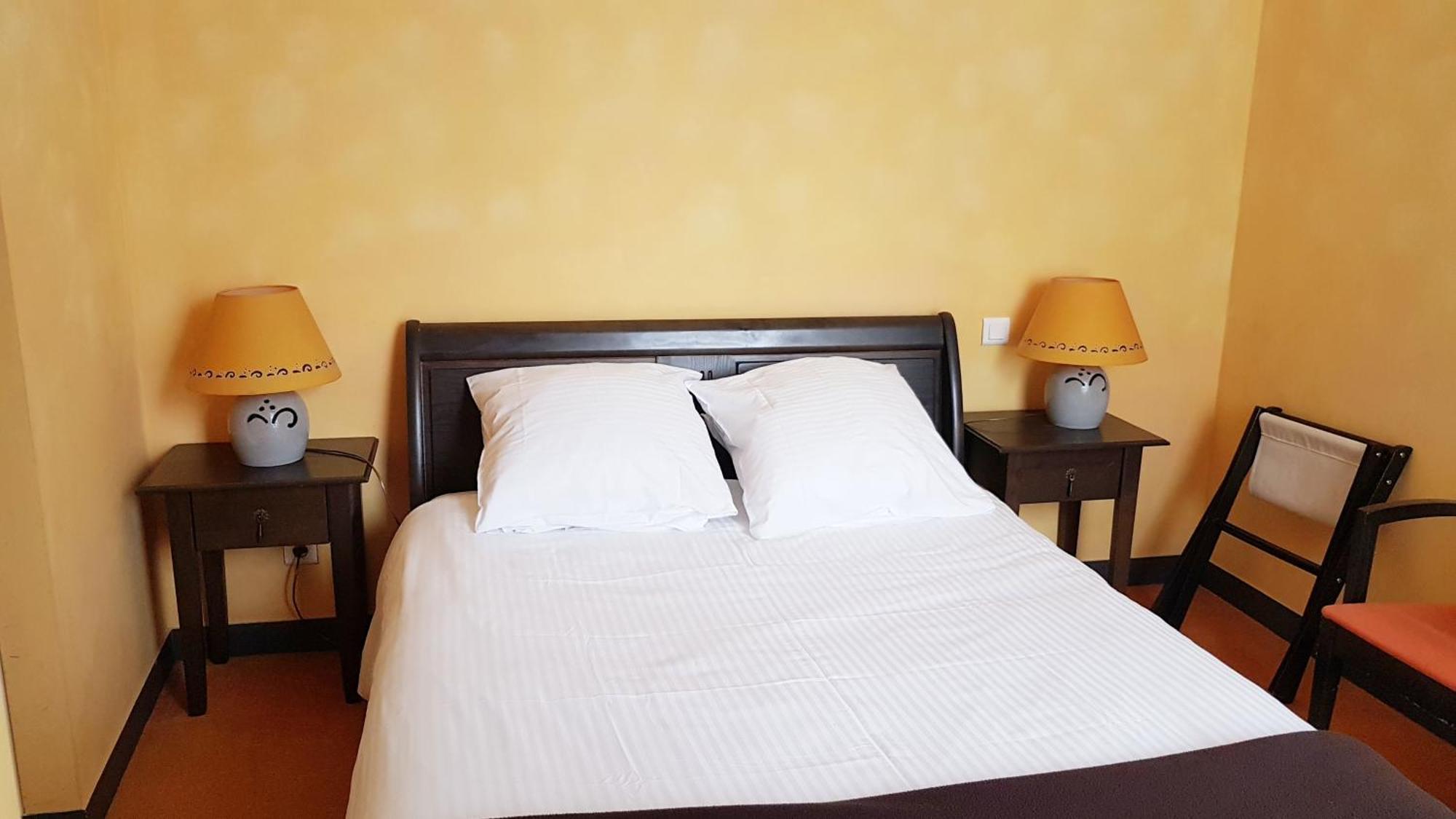 Hotel De La Presqu'Ile โครซง ภายนอก รูปภาพ